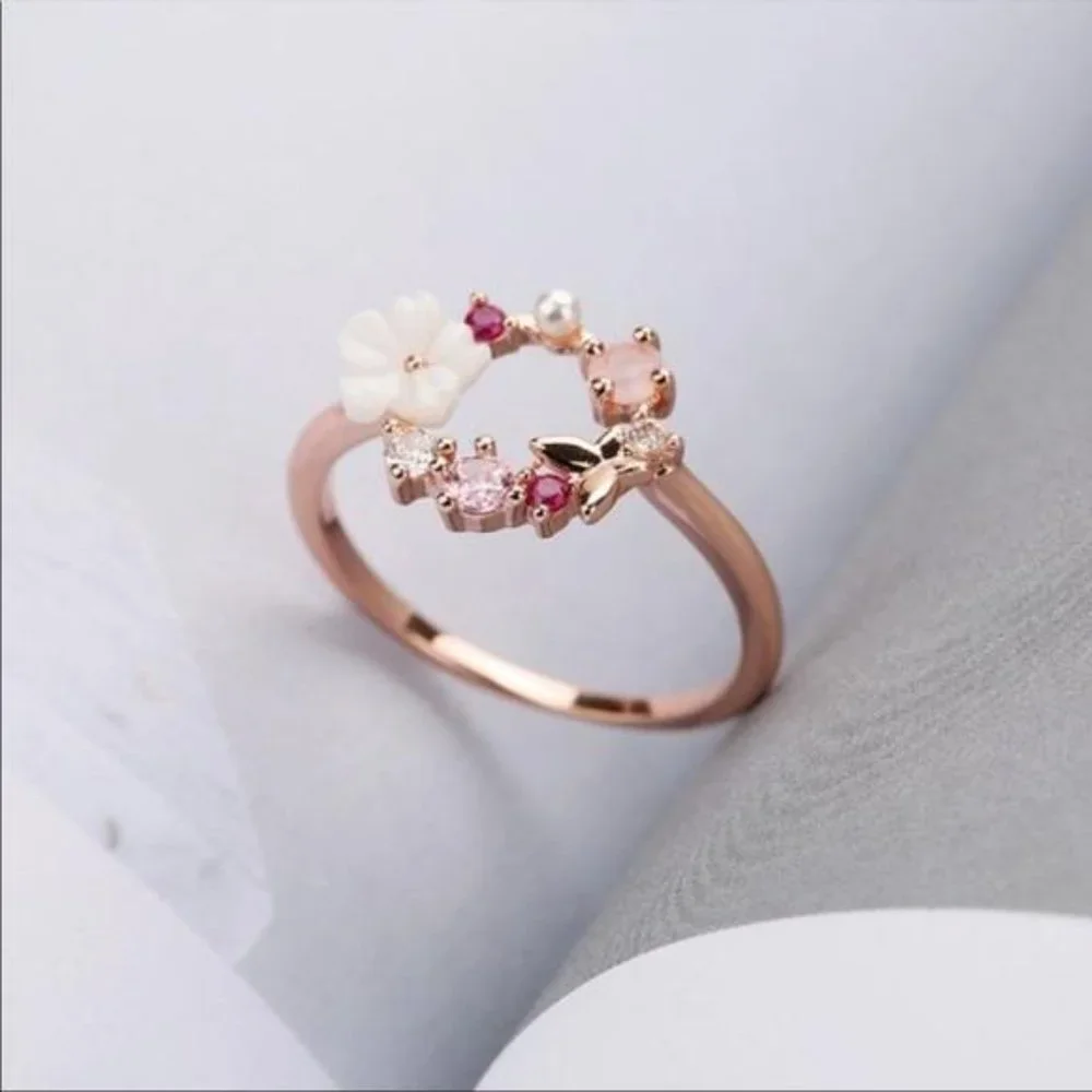 NEW 18K ROSE GOLD FLOWER BUTTERFLY CIRCLE RING - Picture 2 of 3